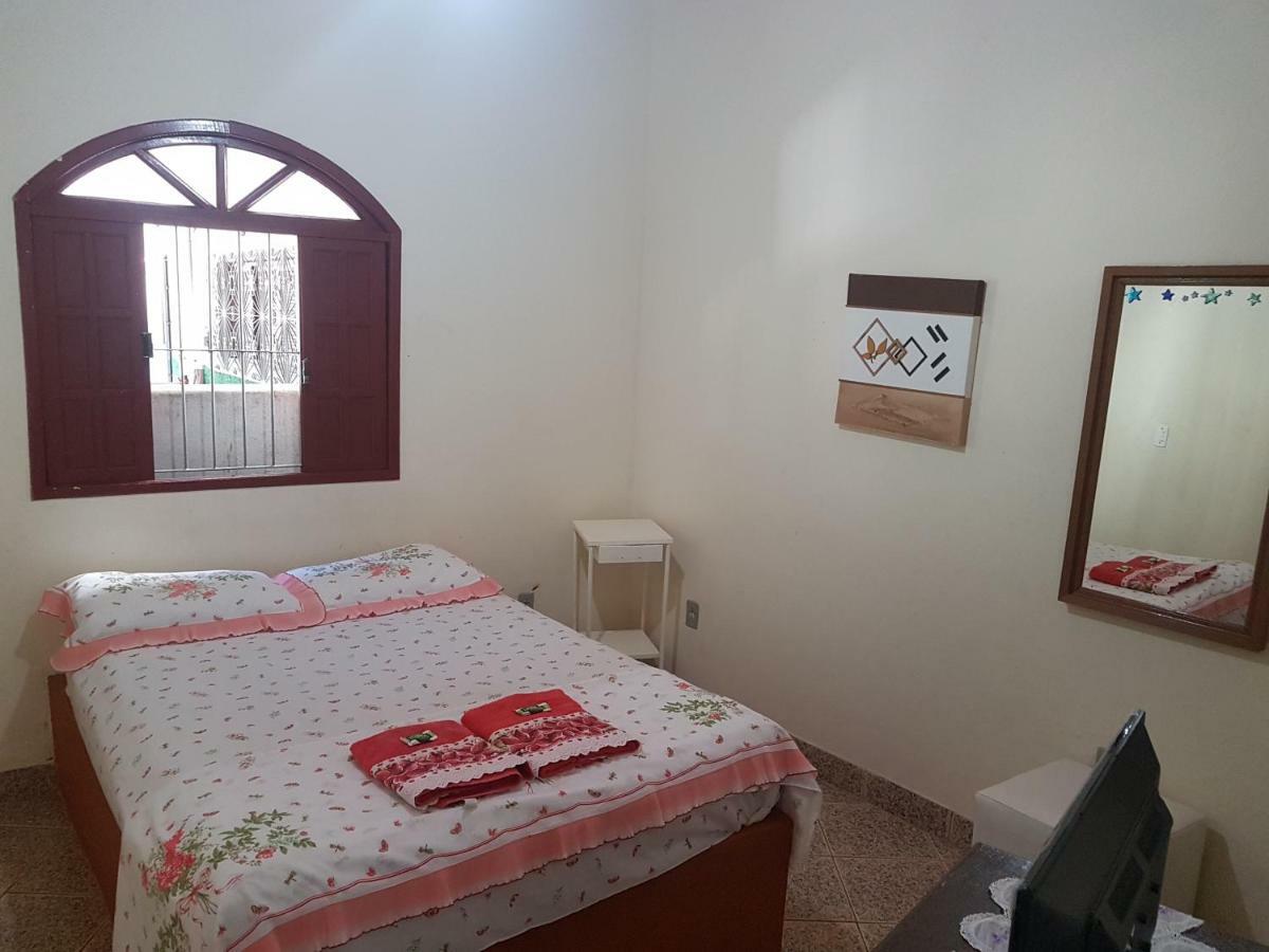 Pousada e Hospedaria Condomínio Regina Cachoeiro de Itapemirim Quarto foto